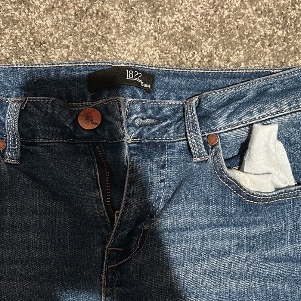 Jeans - Picture 2 of 2